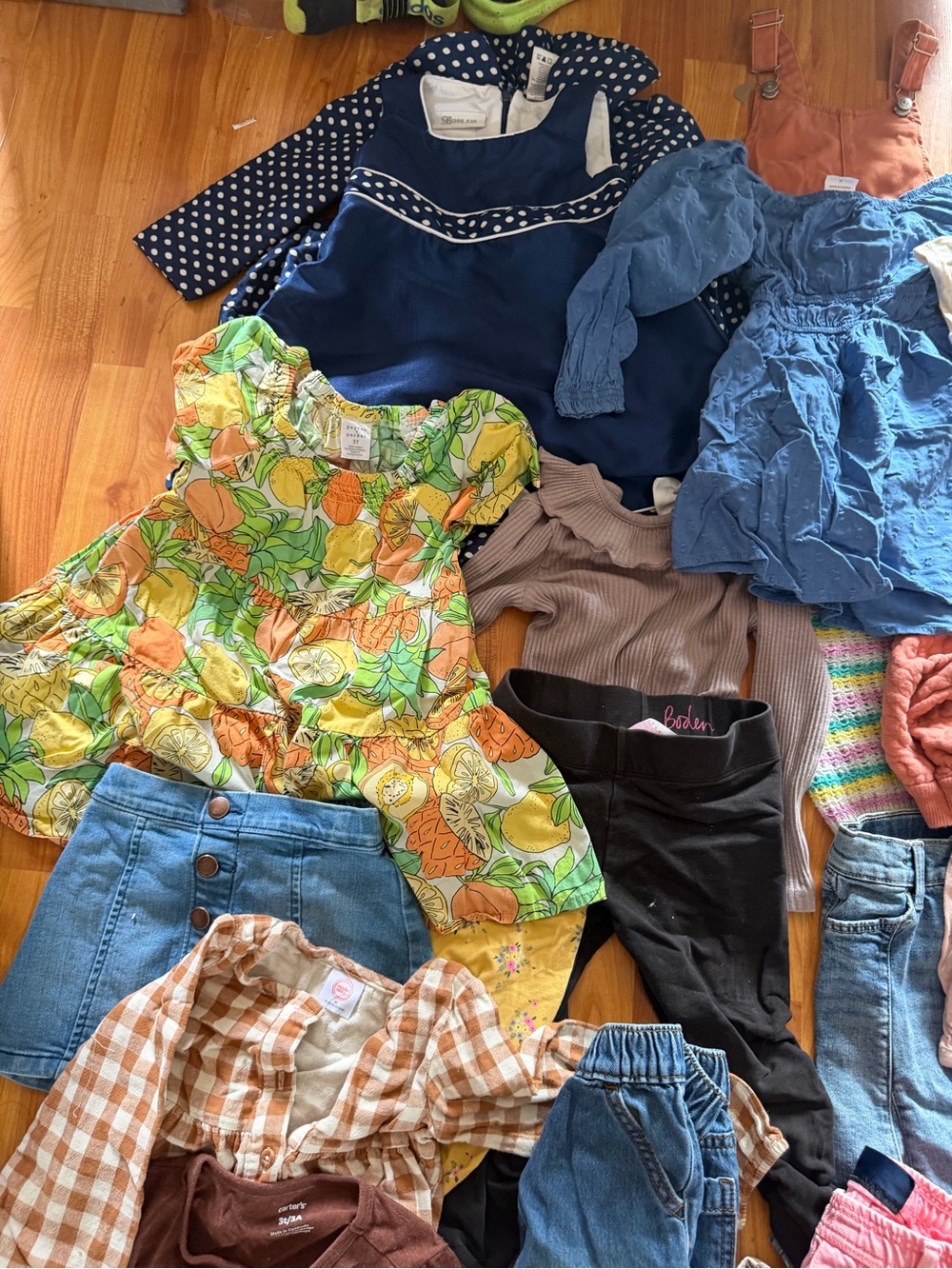 Big Lot of 3T Girls Clothing, Mostly Fall - Picture 6 of 7